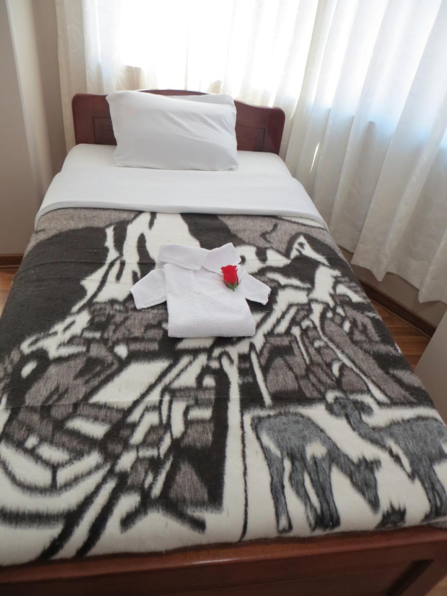 La Casa De Yoni Hotell Puno Exteriör bild