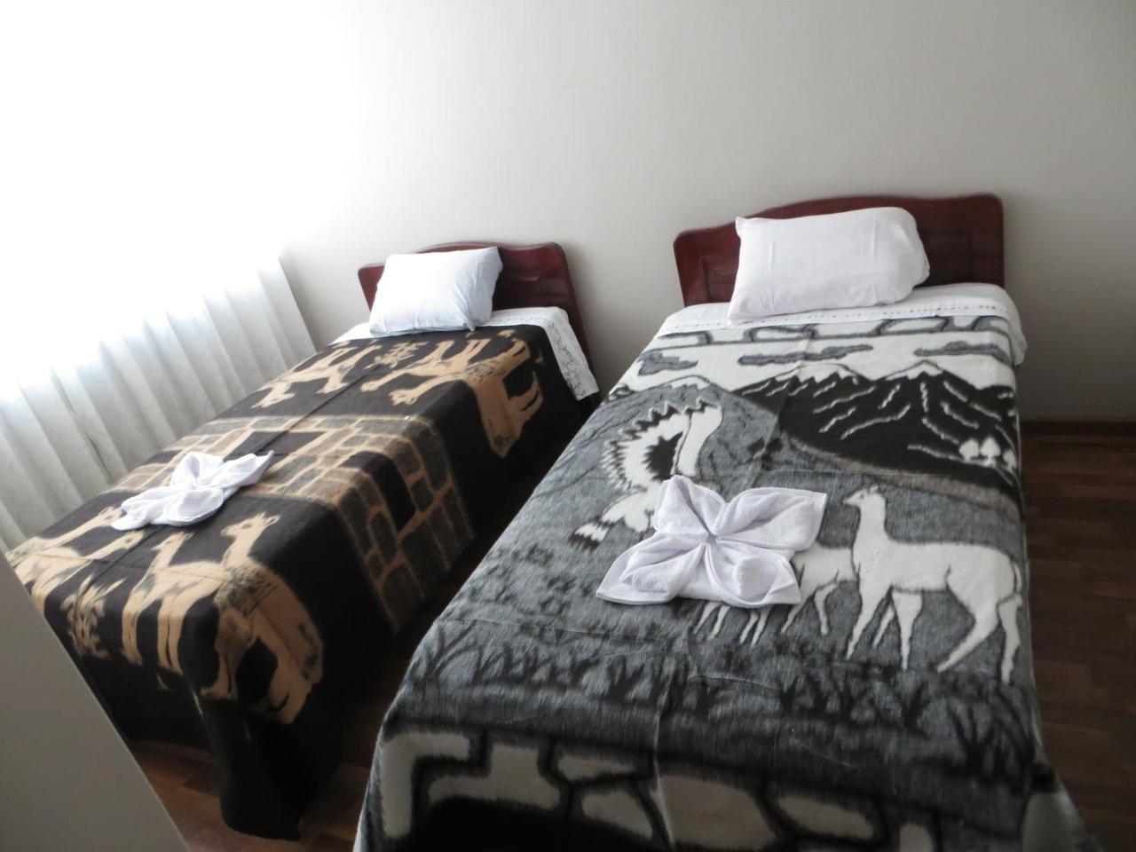La Casa De Yoni Hotell Puno Exteriör bild