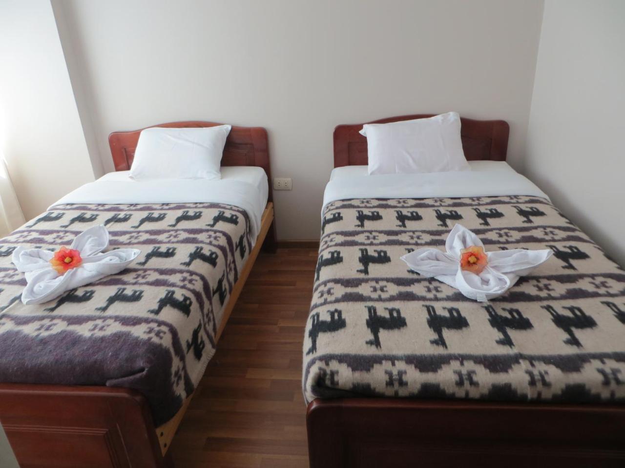 La Casa De Yoni Hotell Puno Exteriör bild